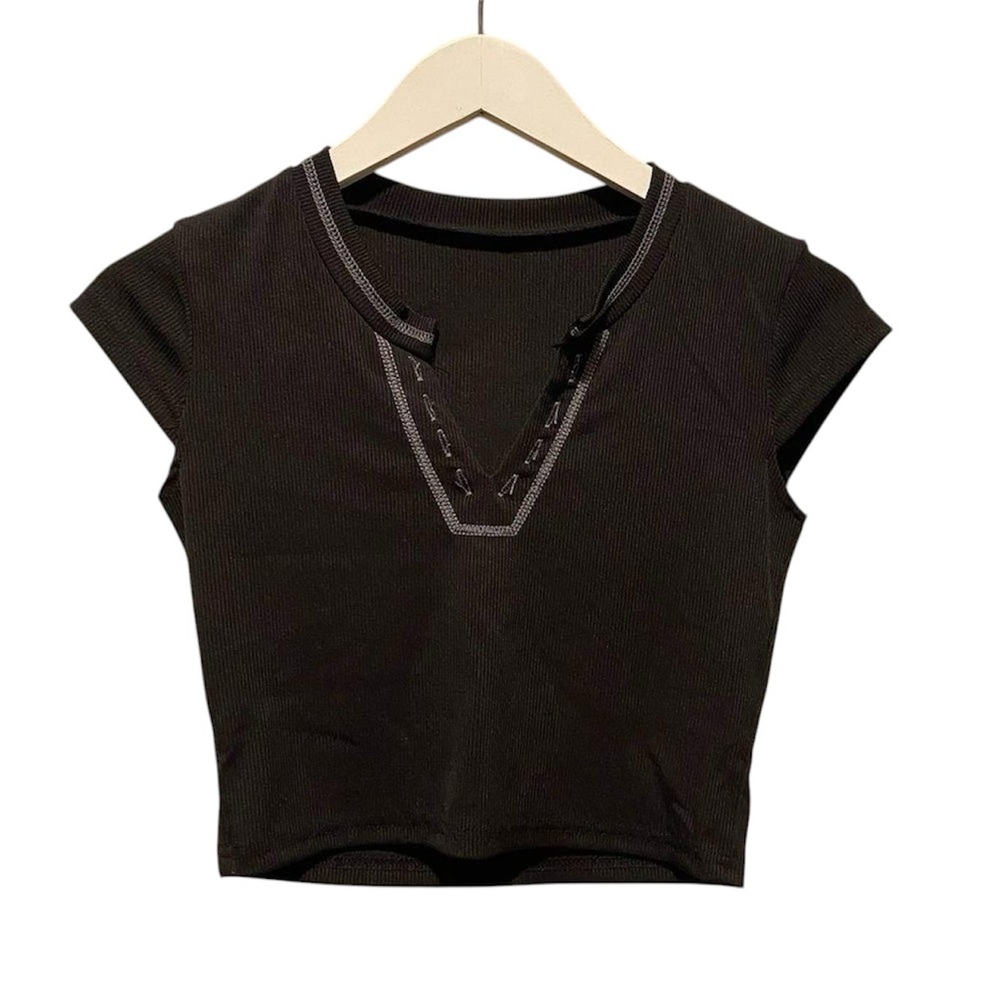 Black Crop Top Size Small‎